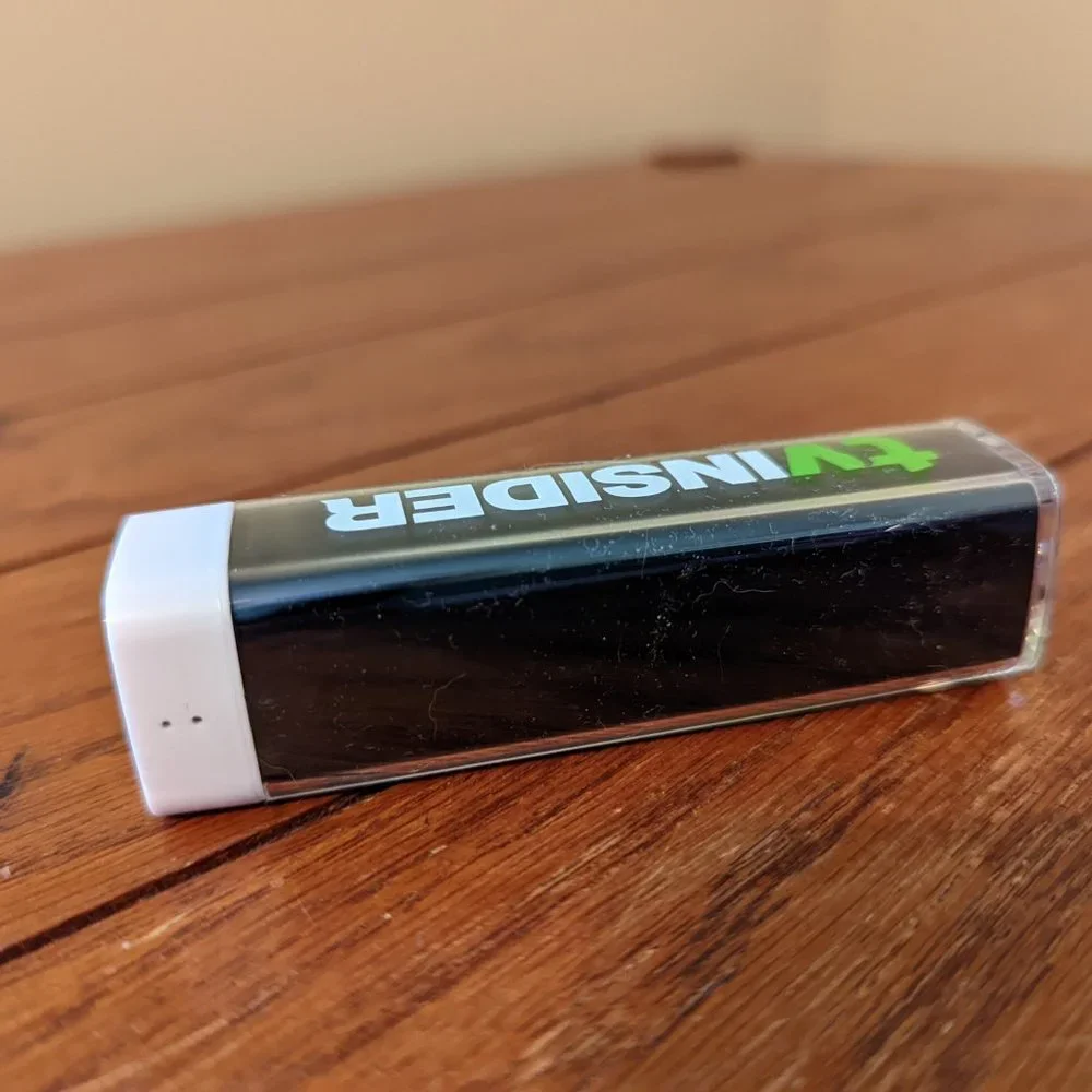 AMP Charger TV Insider Lithium Ion Battery 2200mAh Portable External Charger NIB